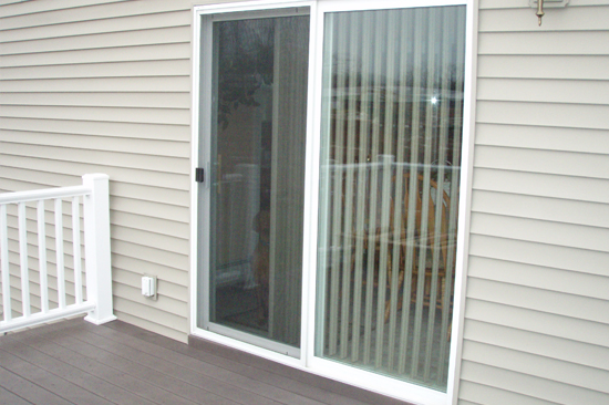 Redwood City-screen-door-repair